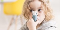Asthme : les traitements pour la fertilité augmenteraient les risques chez l’enfant