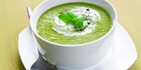 Gaspacho yaourt / concombre à la menthe, garniture croquante