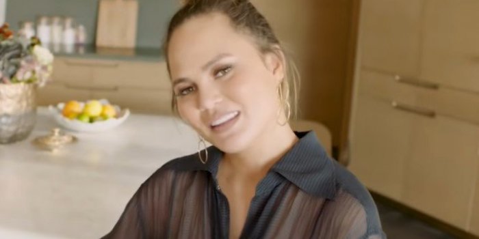 Chrissy Teigen a nouveau enceinte, 2 ans apres sa fausse couche