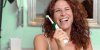 Brosse à dents électrique ou brosse à dents manuelle, comment choisir ?