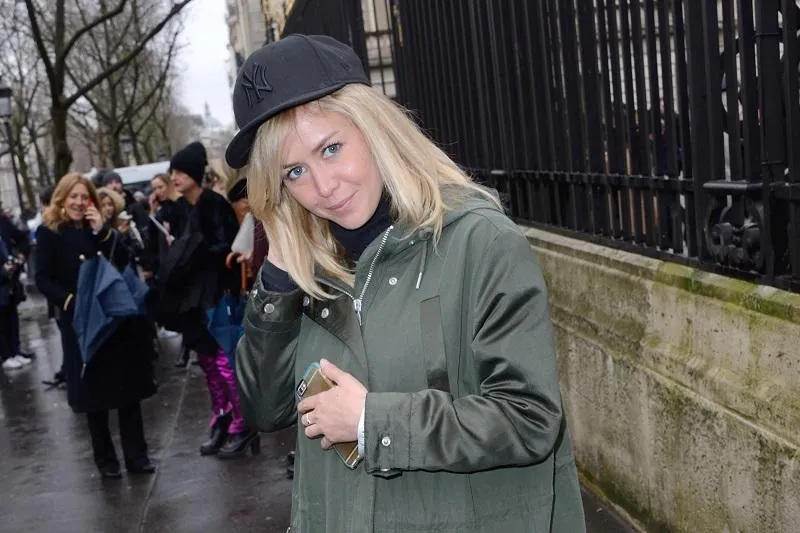 enora malagre attending the giambattista valli show during paris fashion week ready to wear fallwinter 2017-18 on march 06, 2017 in paris, france photo by aurore marechal abacapresscom , 584896 056 paris france