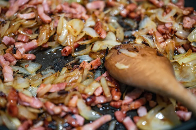 bacon et oignon