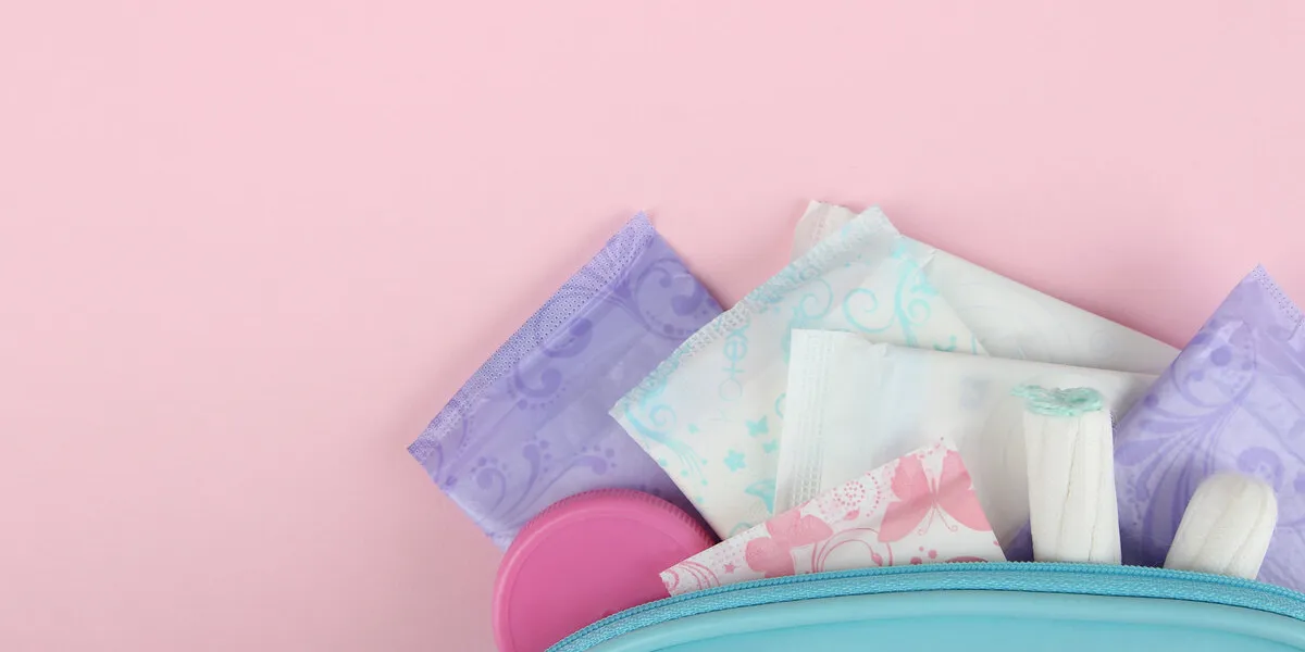 hygiene feminine pads, tampon menstruation in the beautician