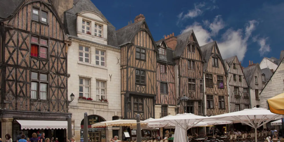 the medieval square place plumereau in the vieux tours the medieval square place plumereau in the vieux tours