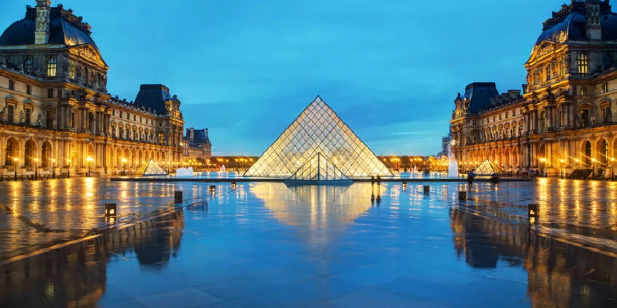 paris, france - november 4, 2016 the louvre pyramid it serves as the main entrance to the louvre museum completed in 1989 it has become a landmark of paris paris, france - november 4, 2016 the louvre pyramid it serves as the main entrance to the louvre museum completed in 1989 it has become a landmark of paris