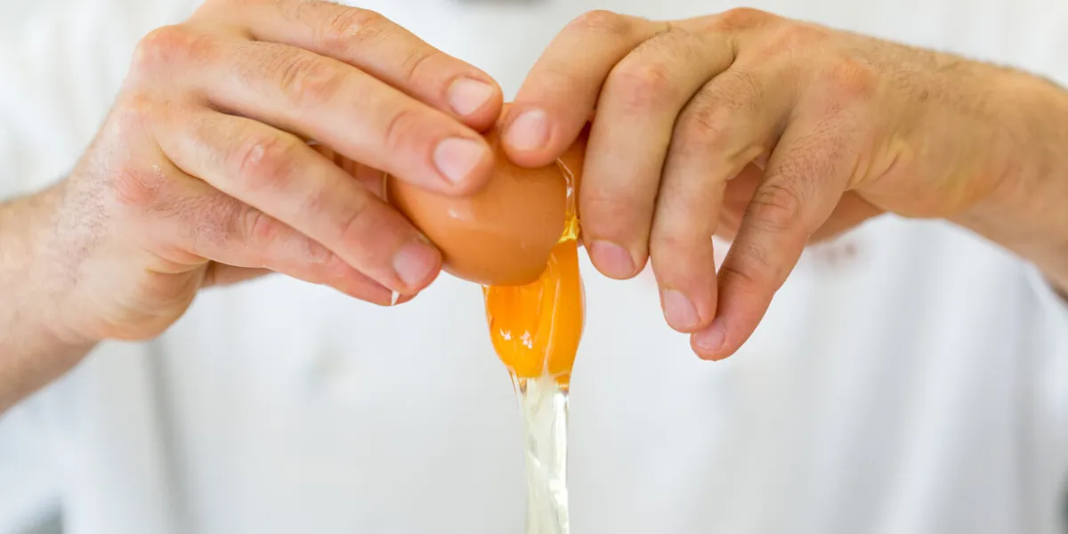 chef mixing ingredients