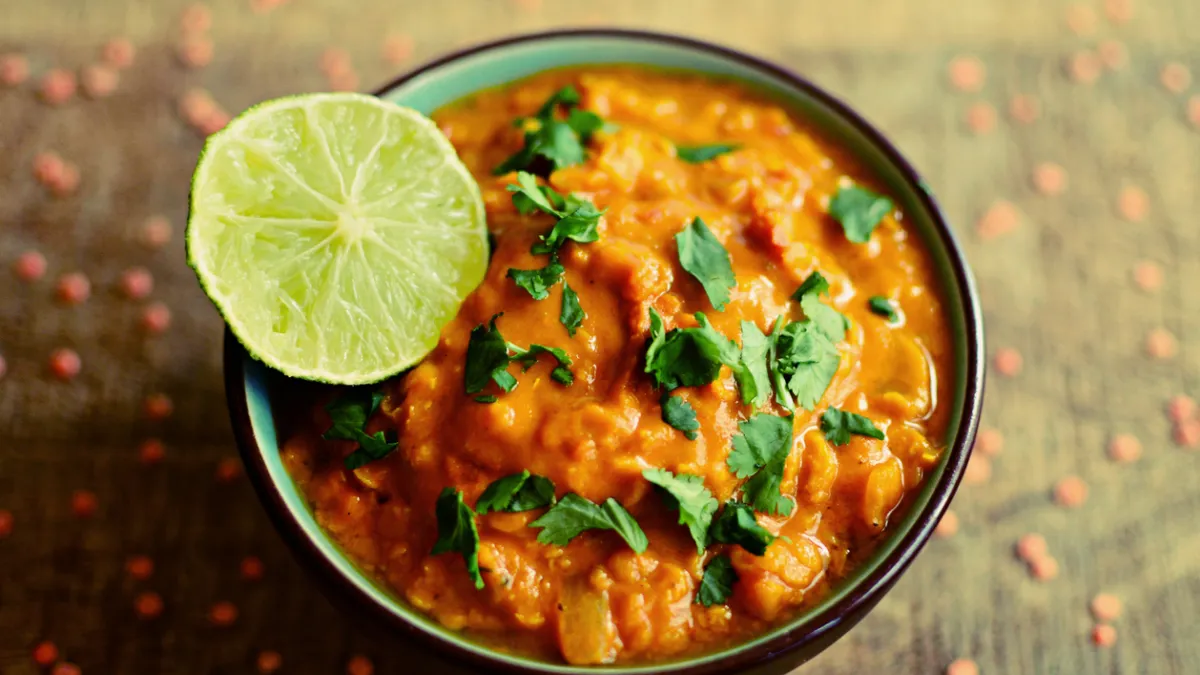 dahl crémeux aux lentilles et épinards