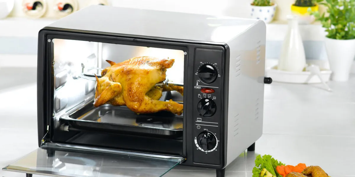 appareil ménager rôtissoire de poulet four rapide et ustensiles de cuisine pratique dans l'intérieur de la cuisine
