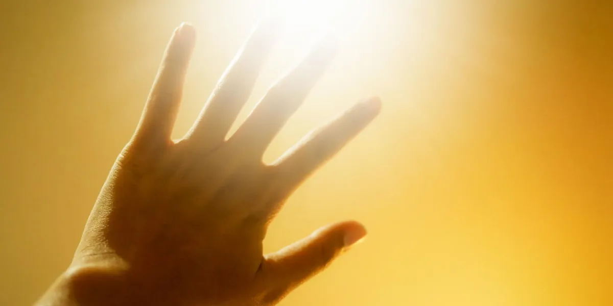 photophobia or eyes sting
