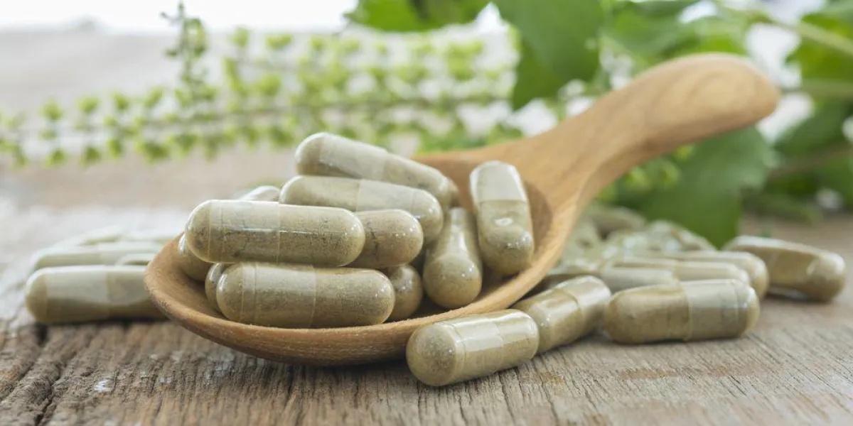 capsule d'herbe, supplément nutritionnel, pillule de vitamine, médecine de fines herbes capsule d'herbe, supplément nutritionnel, pillule de vitamine, médecine de fines herbes