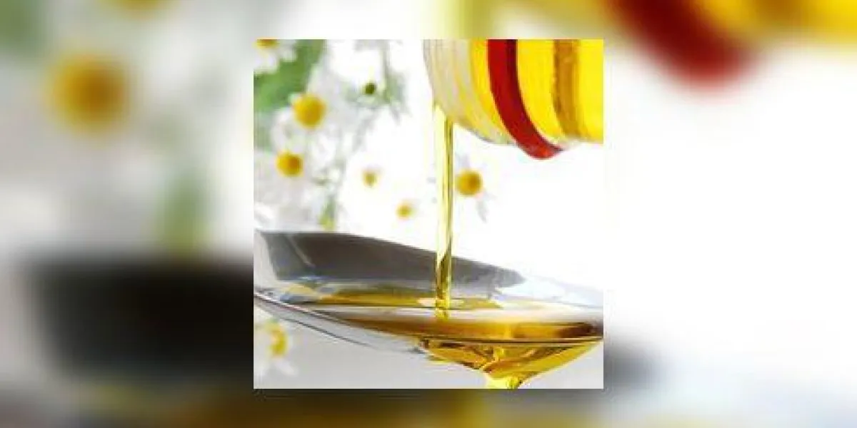 huile saine - or liquide huile saine - or liquide