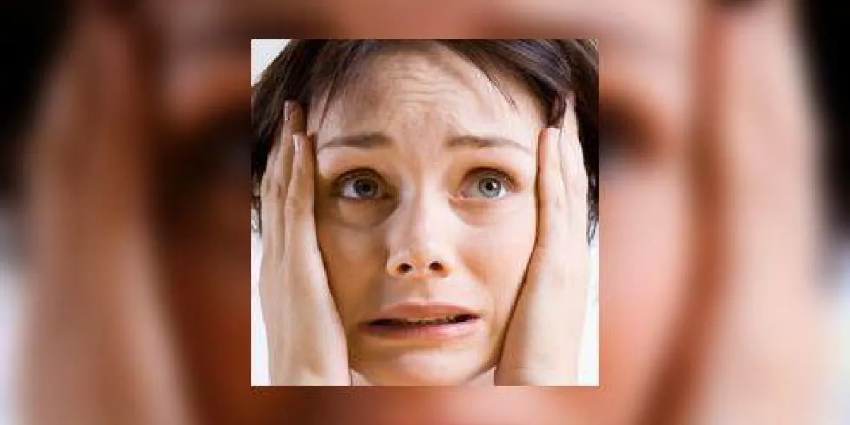 femme d'affaires stressée femme d'affaires stressée
