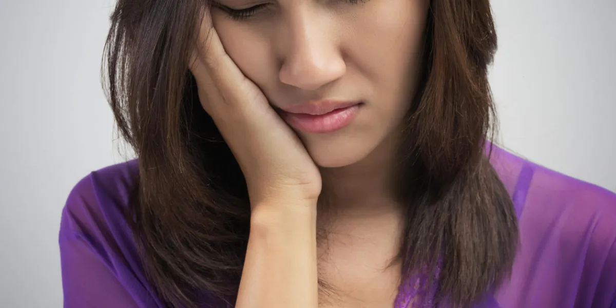 have a toothache have a toothache