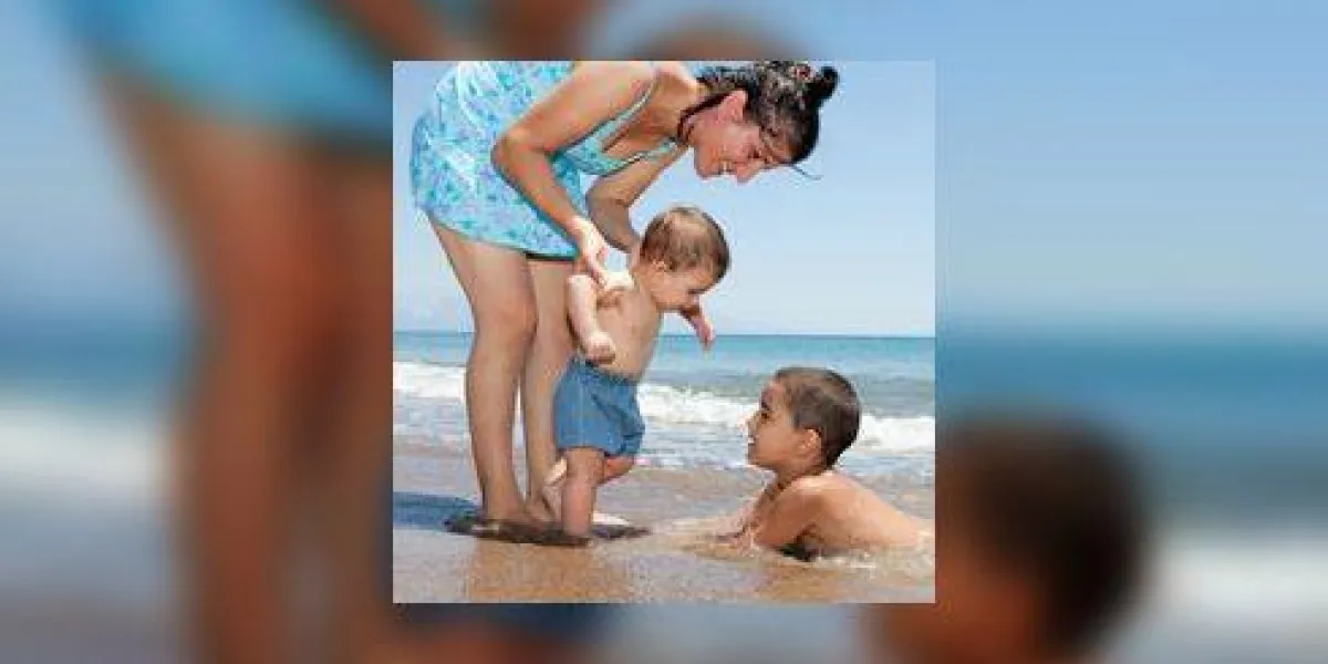 famille sur la plage famille sur la plage