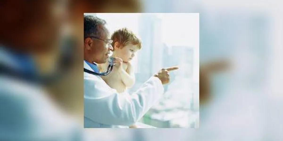 docteur, tenue, bambin, garçon, (18-21 mois), pointage, hors, fenêtre docteur, tenue, bambin, garçon, (18-21 mois), pointage, hors, fenêtre