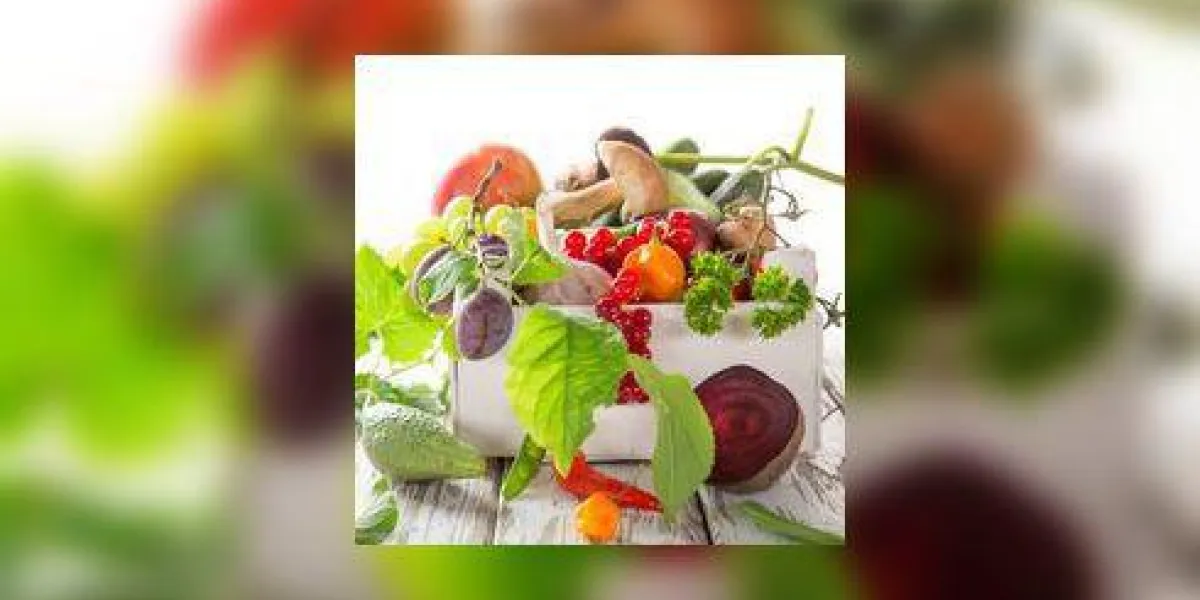 légume bio sain sur la table en bois, gros plan légume bio sain sur la table en bois, gros plan