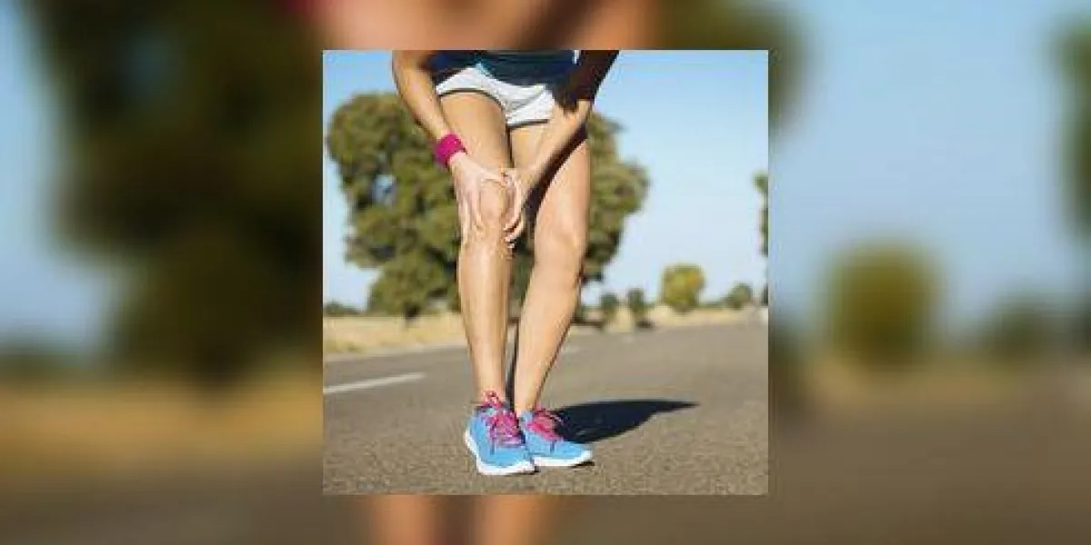 coureur féminin blessure au genou et la douleur