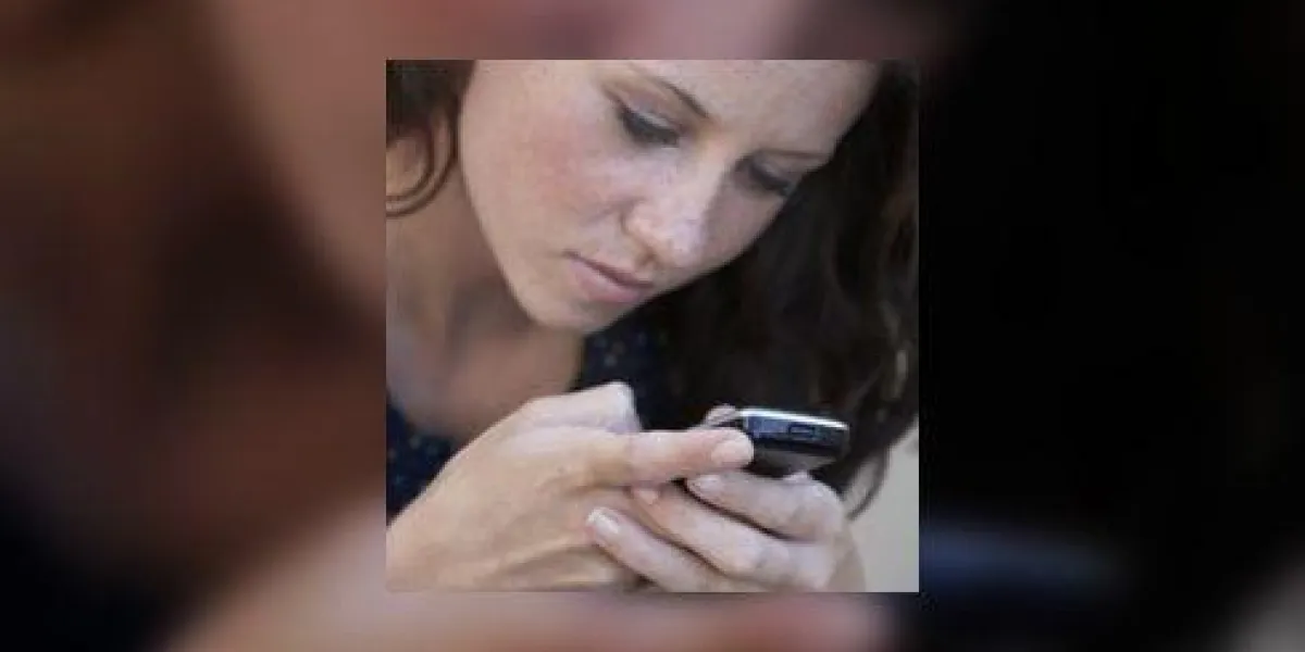 gros plan de la messagerie des filles