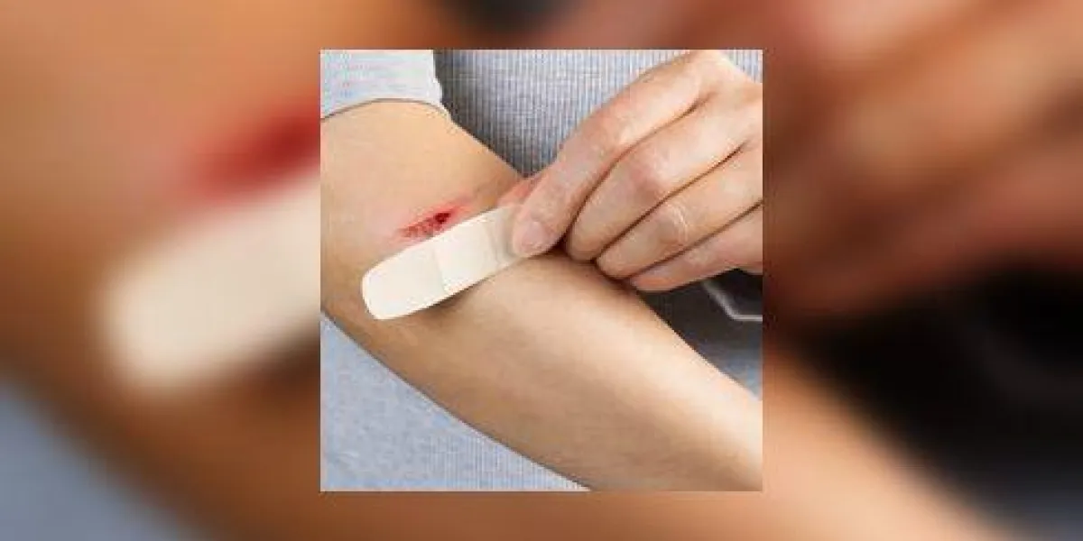 traiter couper sur le bras traiter couper sur le bras