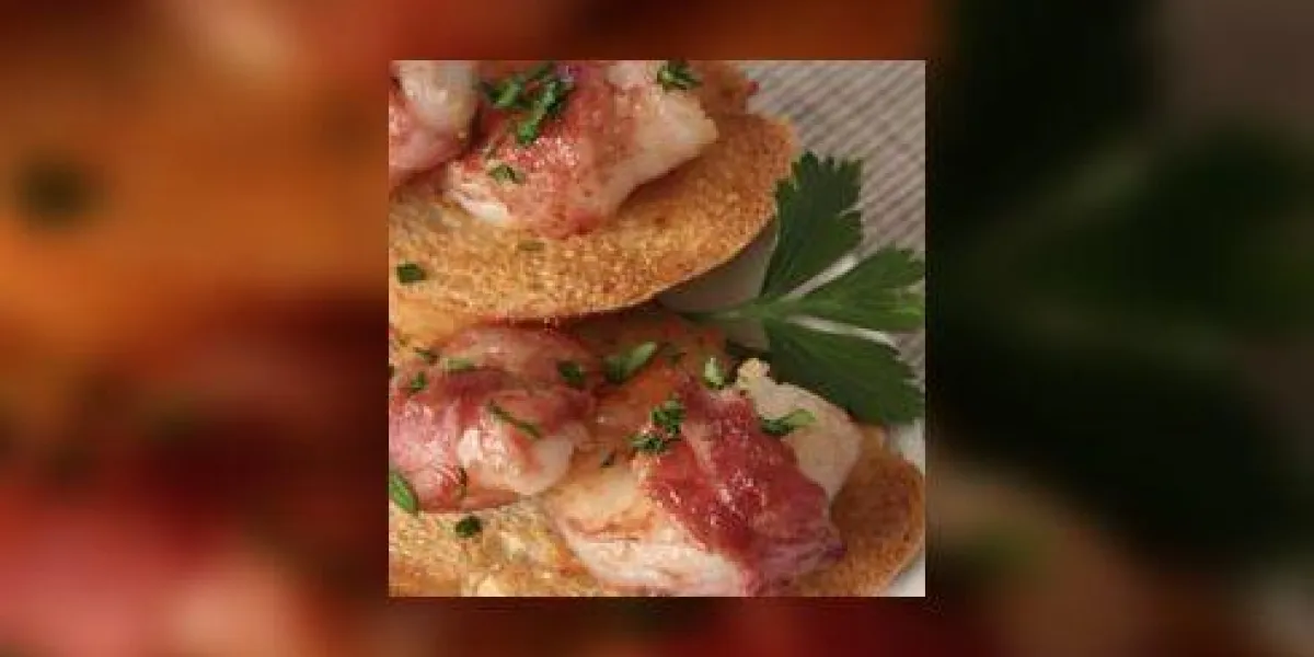 crostini aux crevettes enrobées de bacon
