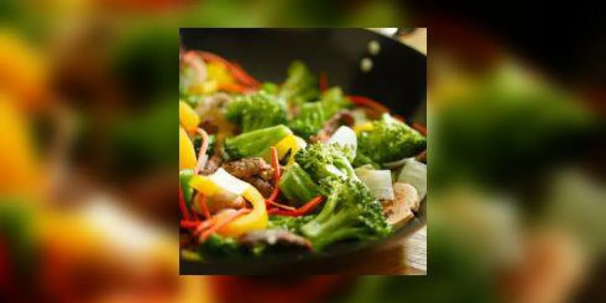 wok de boeuf sauté avec des légumes wok de boeuf sauté avec des légumes