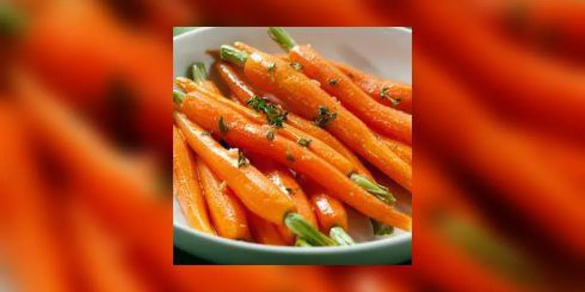 petites carottes cuites à l'ail, au miel et au thym