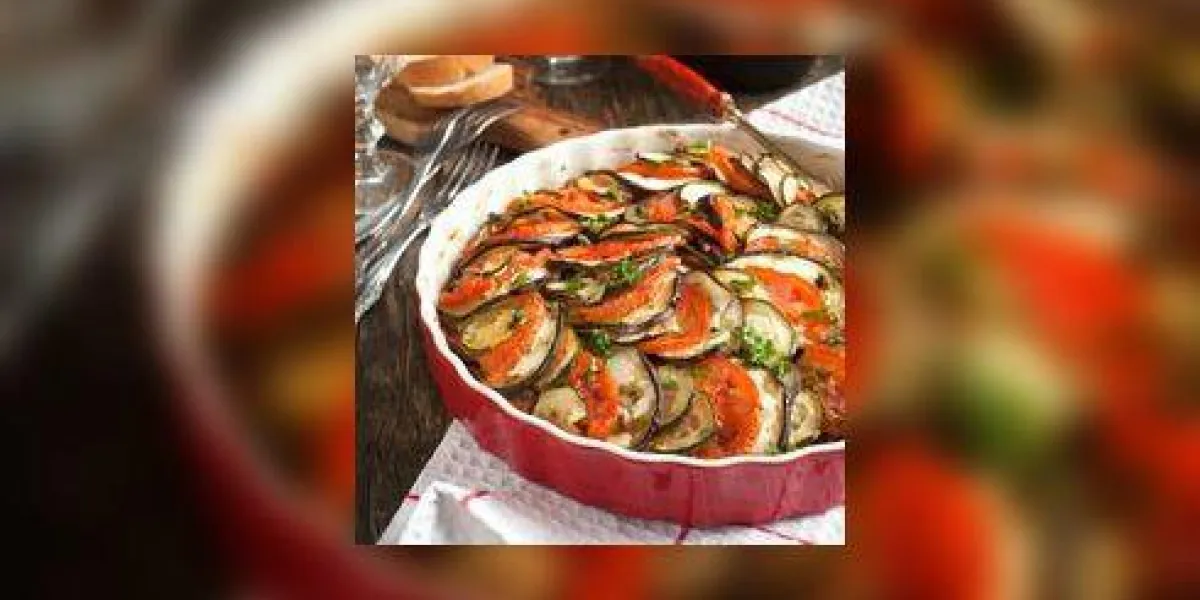 ratatouille gratin de légumes célèbre plat français de provence ratatouille gratin de légumes célèbre plat français de provence