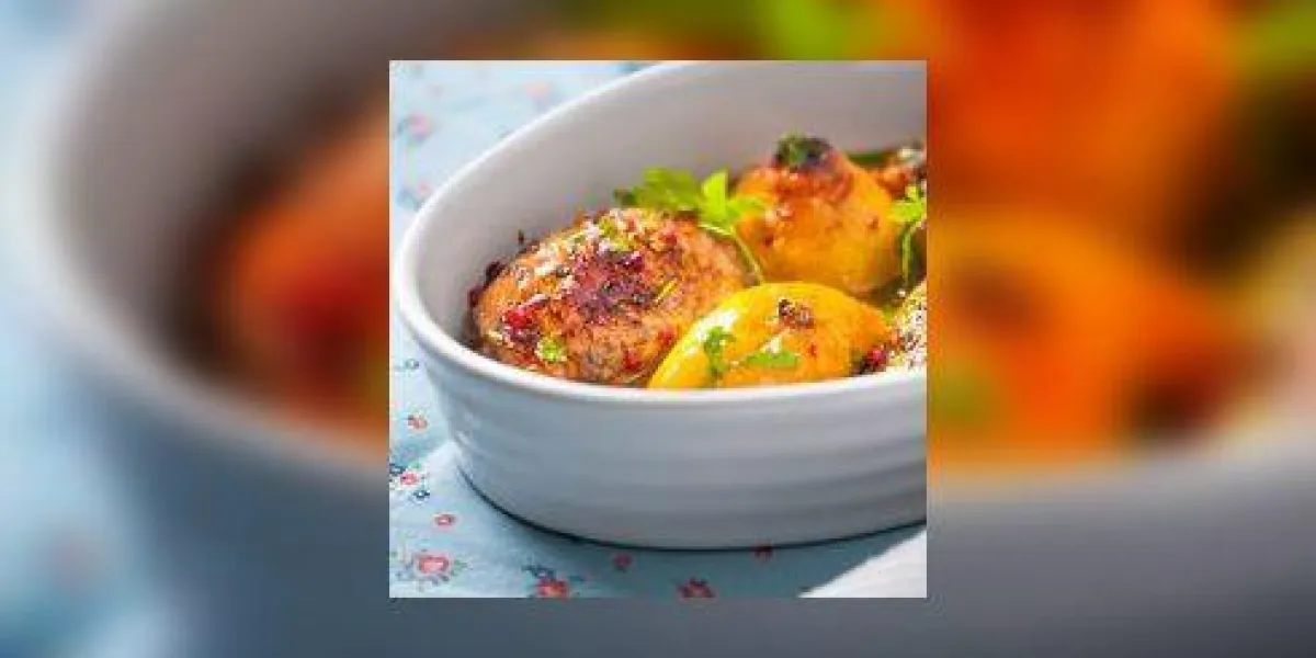 poulet cuit au four avec du citron et du persil poulet cuit au four avec du citron et du persil