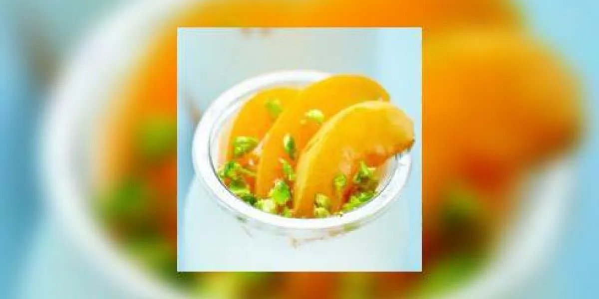 yaourt frais aux abricots et pistaches