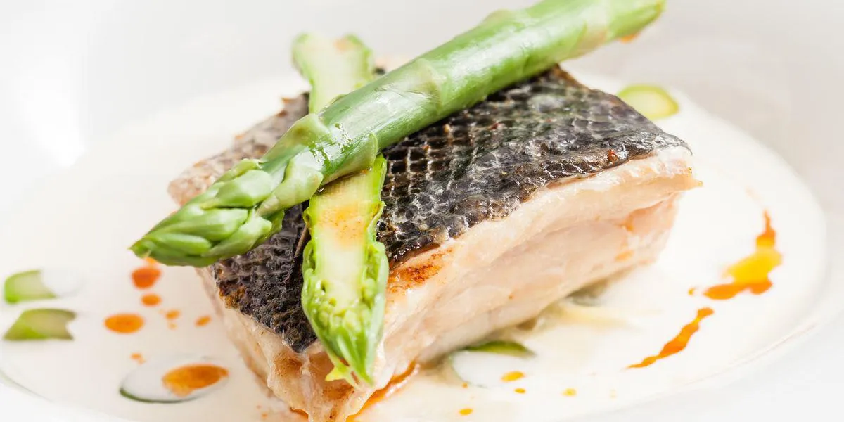 poisson blanc aux asperges