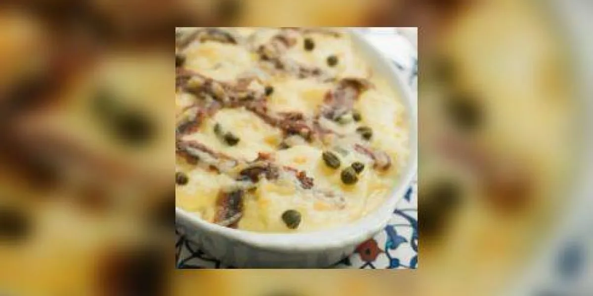 plat de gratin de pommes de terre de style espagnol plat de gratin de pommes de terre de style espagnol