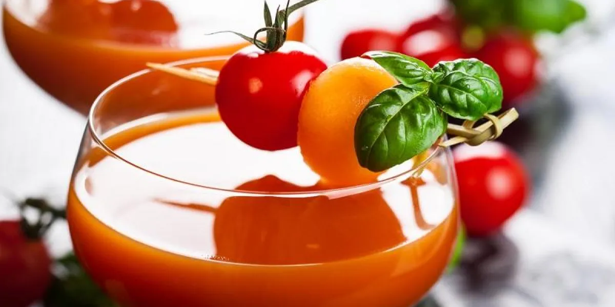 delicious cold tomato-melon gazpacho soup delicious cold tomato-melon gazpacho soup